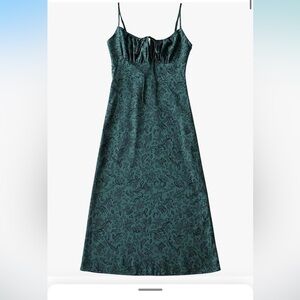 Elegant Green Paisley Dress